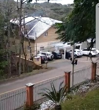 Hospedagem Vo Lina Apartment Gramado Exterior photo